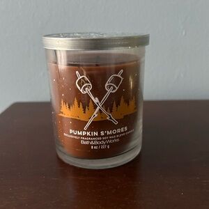 Bath & Body Works Pumpkin S’mores 8 oz Candle